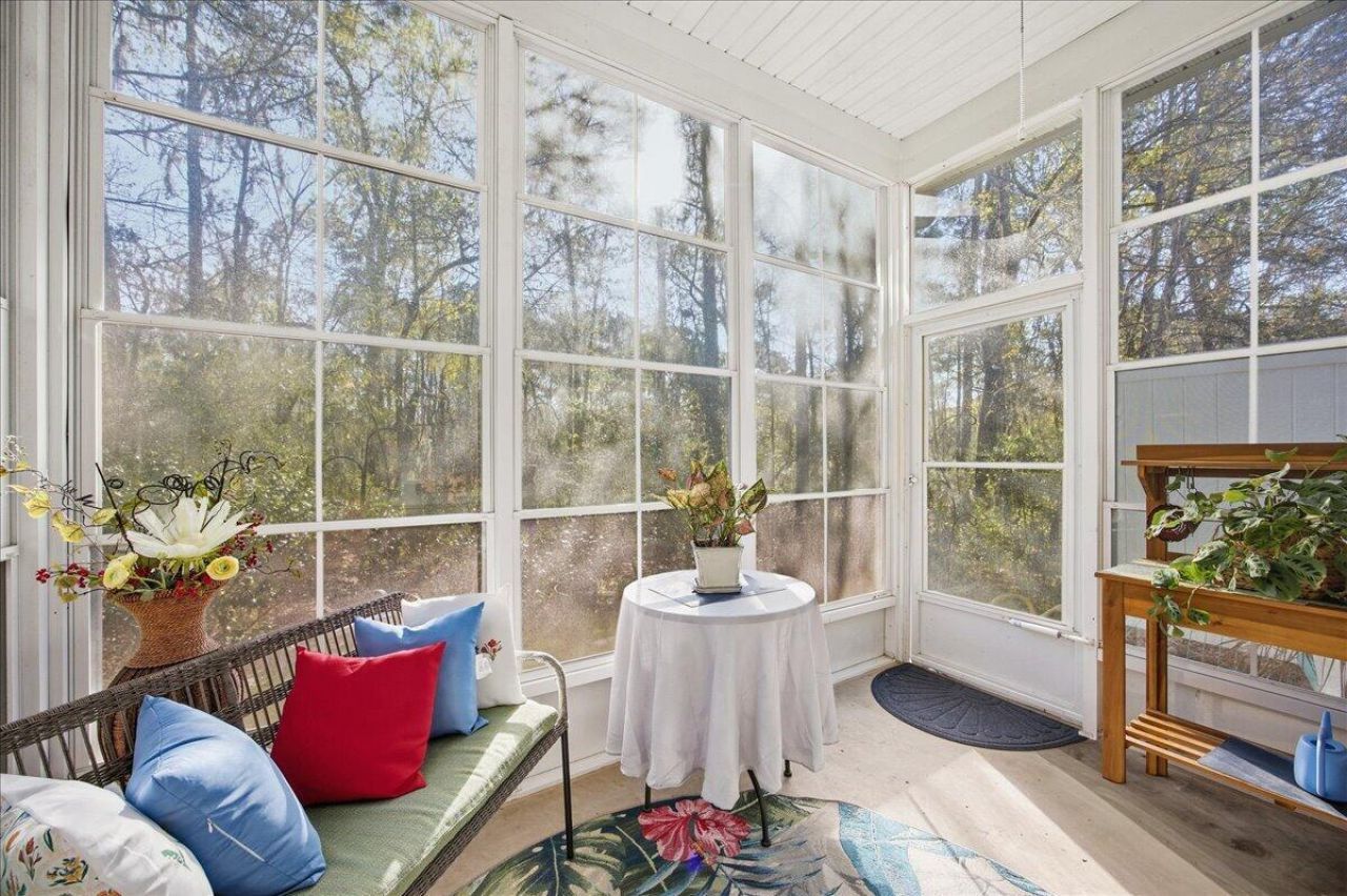 1631 Cristalino Circle Photo 13