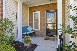 1631 Cristalino Circle photo 4