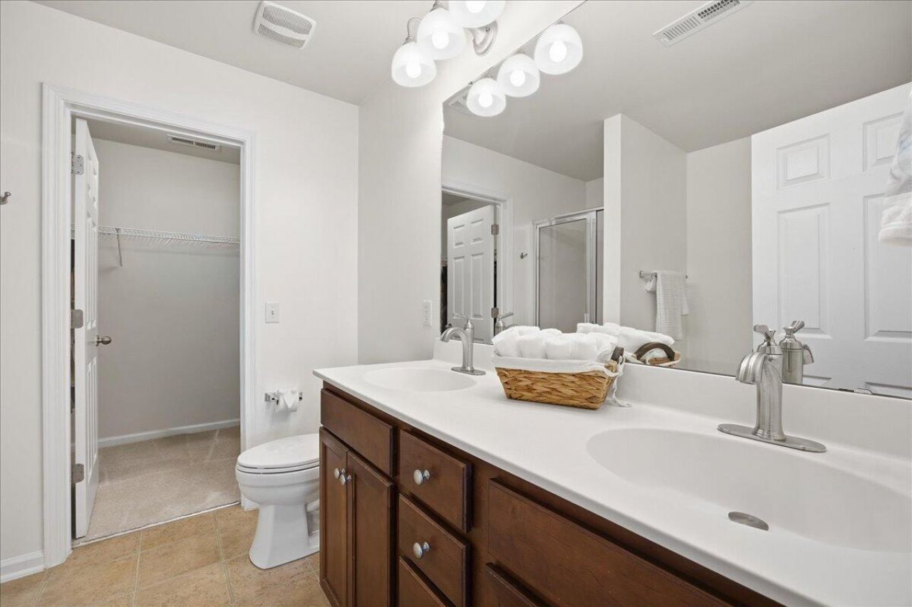 1631 Cristalino Circle Photo 20