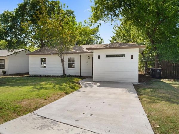 1604 Arbor, Arlington, TX 76010