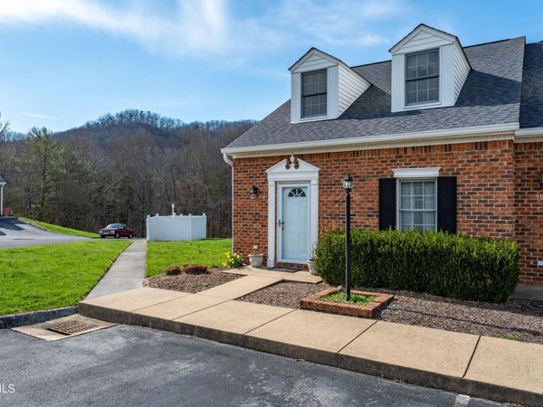 508 Hickory Road, Unit -, Bristol, TN 37620