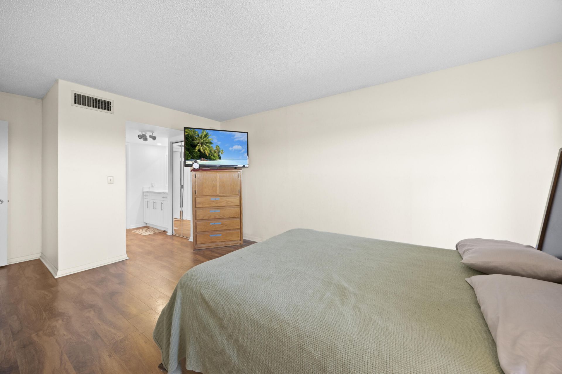 10777 W Sample Road, Unit 508, Coral Springs, FL 33065 Photo