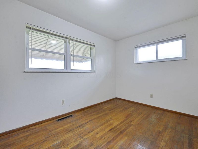 860 Basswood Road , Columbus, OH 43207 Photo 11