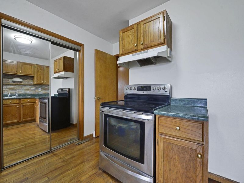 860 Basswood Road , Columbus, OH 43207 Photo 21