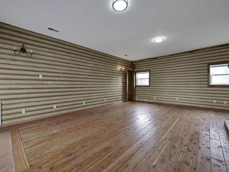 860 Basswood Road , Columbus, OH 43207 Photo 25