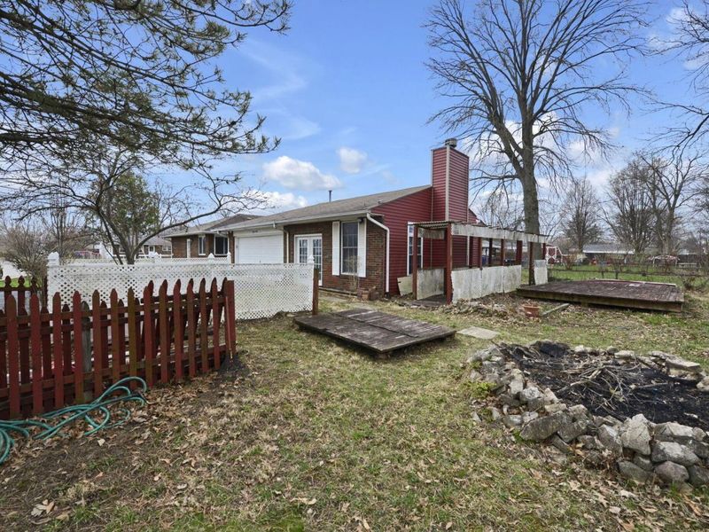 860 Basswood Road , Columbus, OH 43207 Photo 31