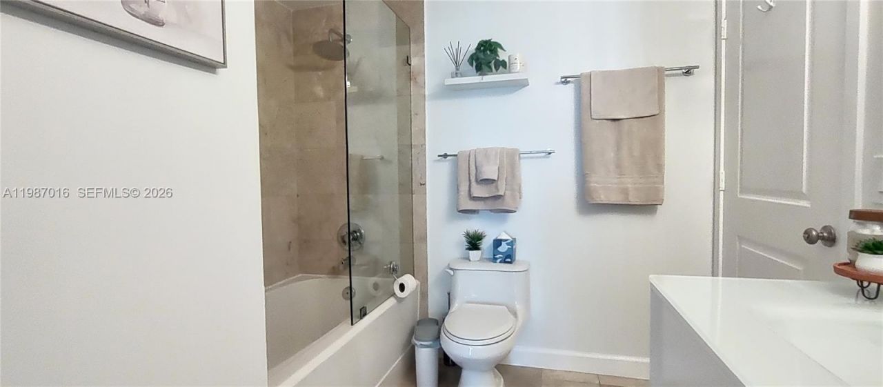 170 SE 14th St , Unit 2805, Miami, FL 33131 Photo