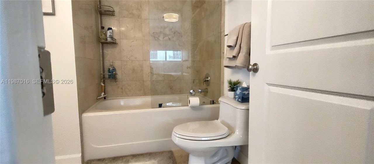 170 SE 14th St , Unit 2805, Miami, FL 33131 Photo