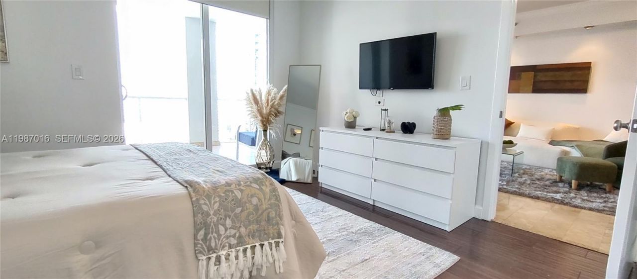 170 SE 14th St , Unit 2805, Miami, FL 33131 Photo