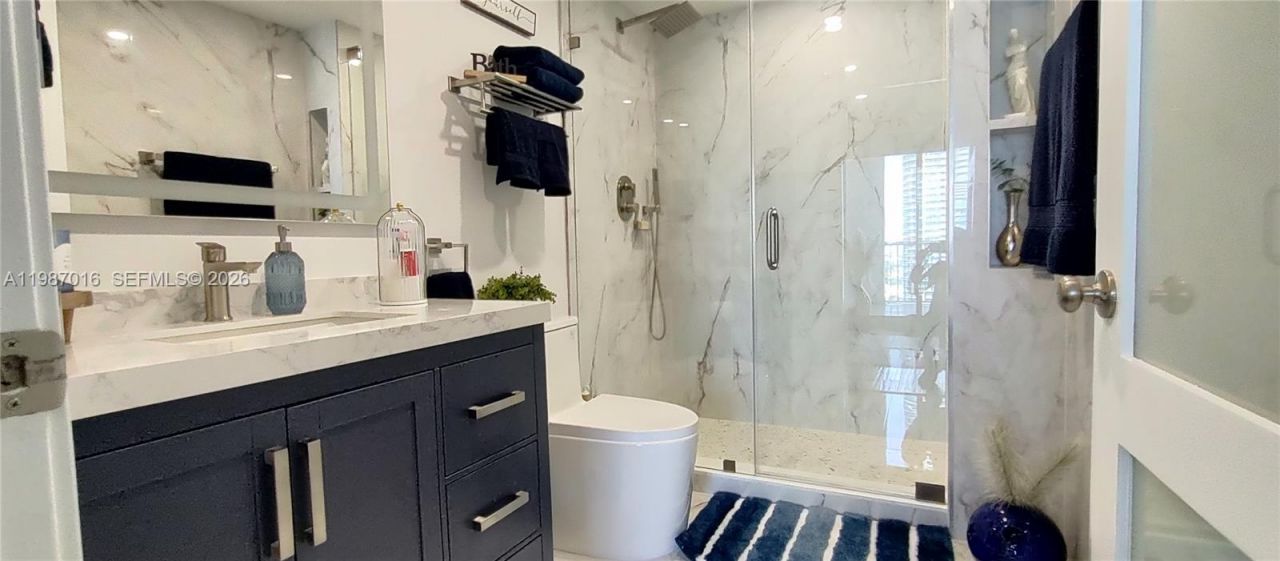 170 SE 14th St , Unit 2805, Miami, FL 33131 Photo