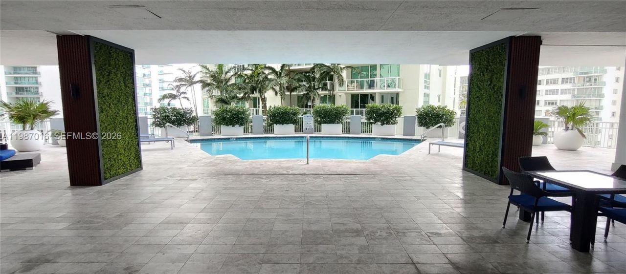 170 SE 14th St , Unit 2805, Miami, FL 33131 Photo