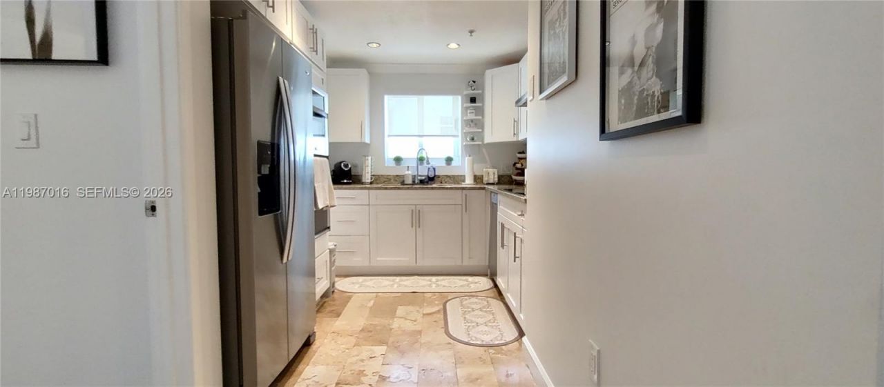 170 SE 14th St , Unit 2805, Miami, FL 33131 Photo