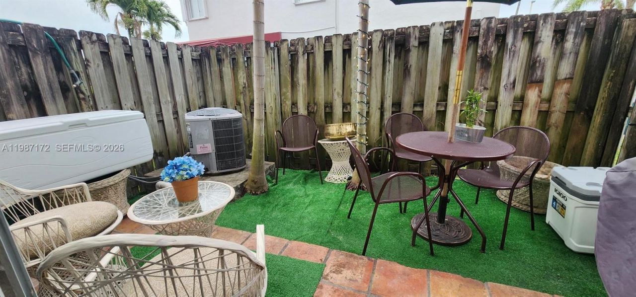 14133 SW 121st Pl, Unit 9, Miami, FL 33186 Photo