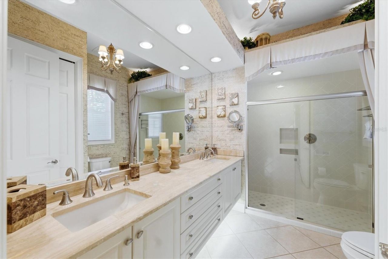 8112 Collingwood Court, University Park, FL 34201 Photo