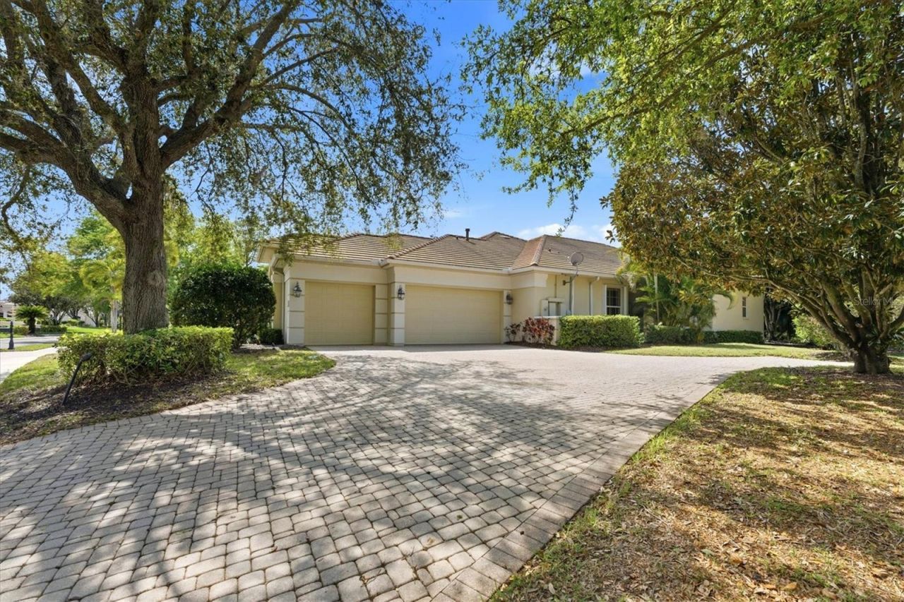 8112 Collingwood Court, University Park, FL 34201 Photo