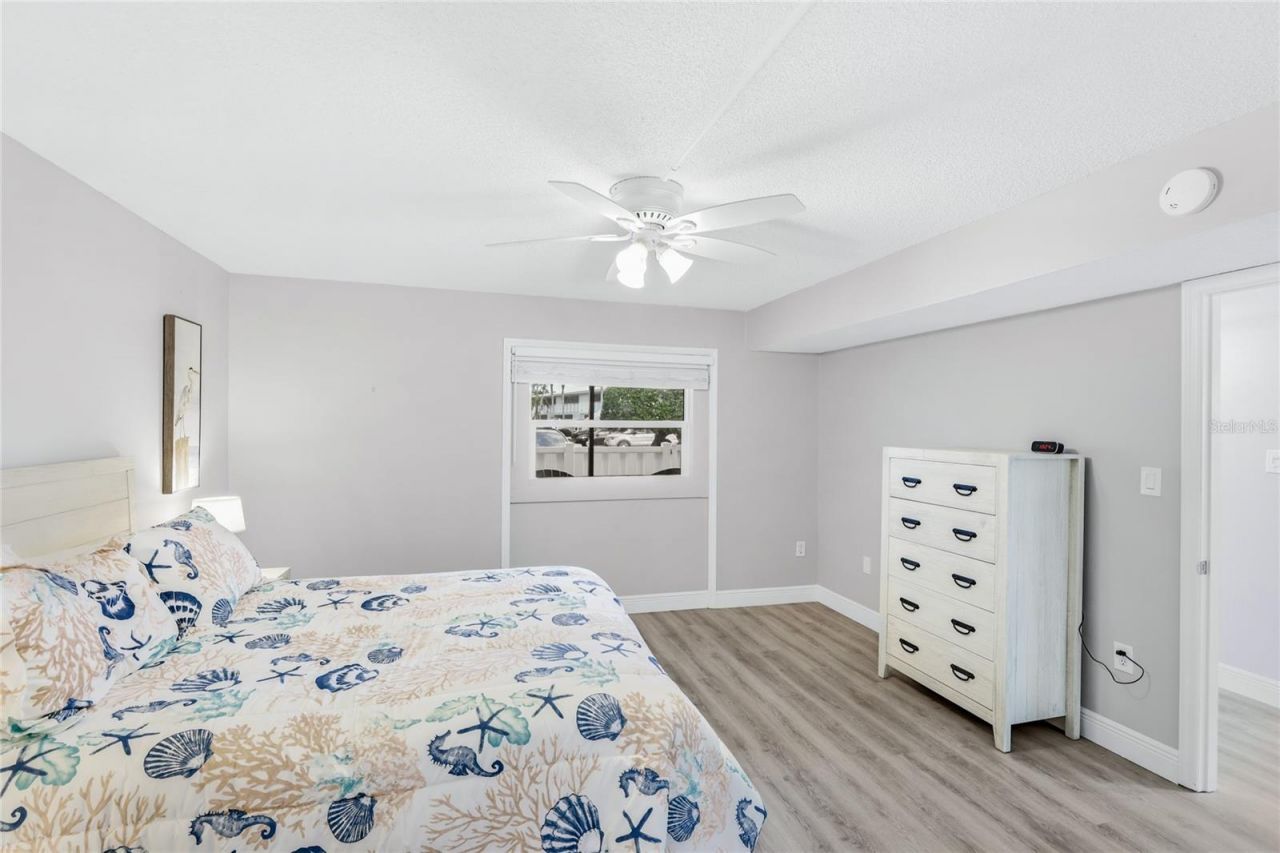 600 Manatee Avenue, Unit 116, Holmes Beach, FL 34217 Photo