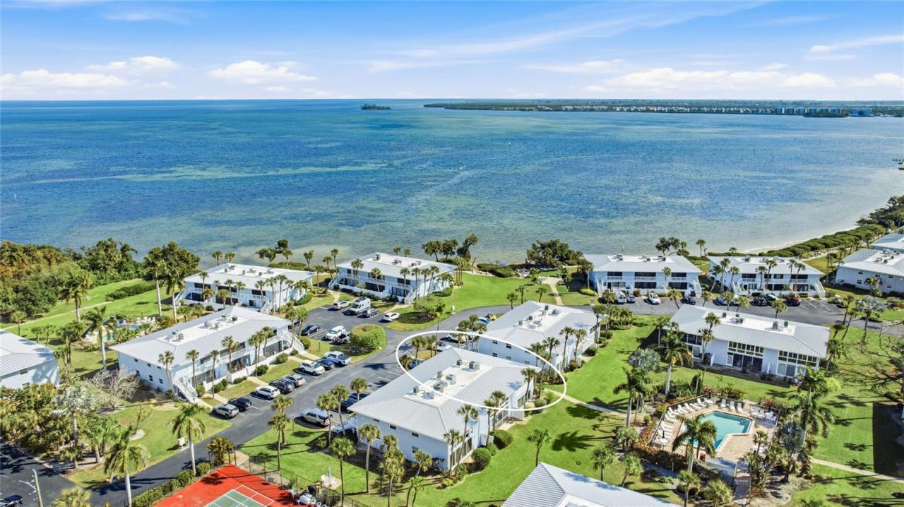 600 Manatee Avenue, Unit 116, Holmes Beach, FL 34217 Photo