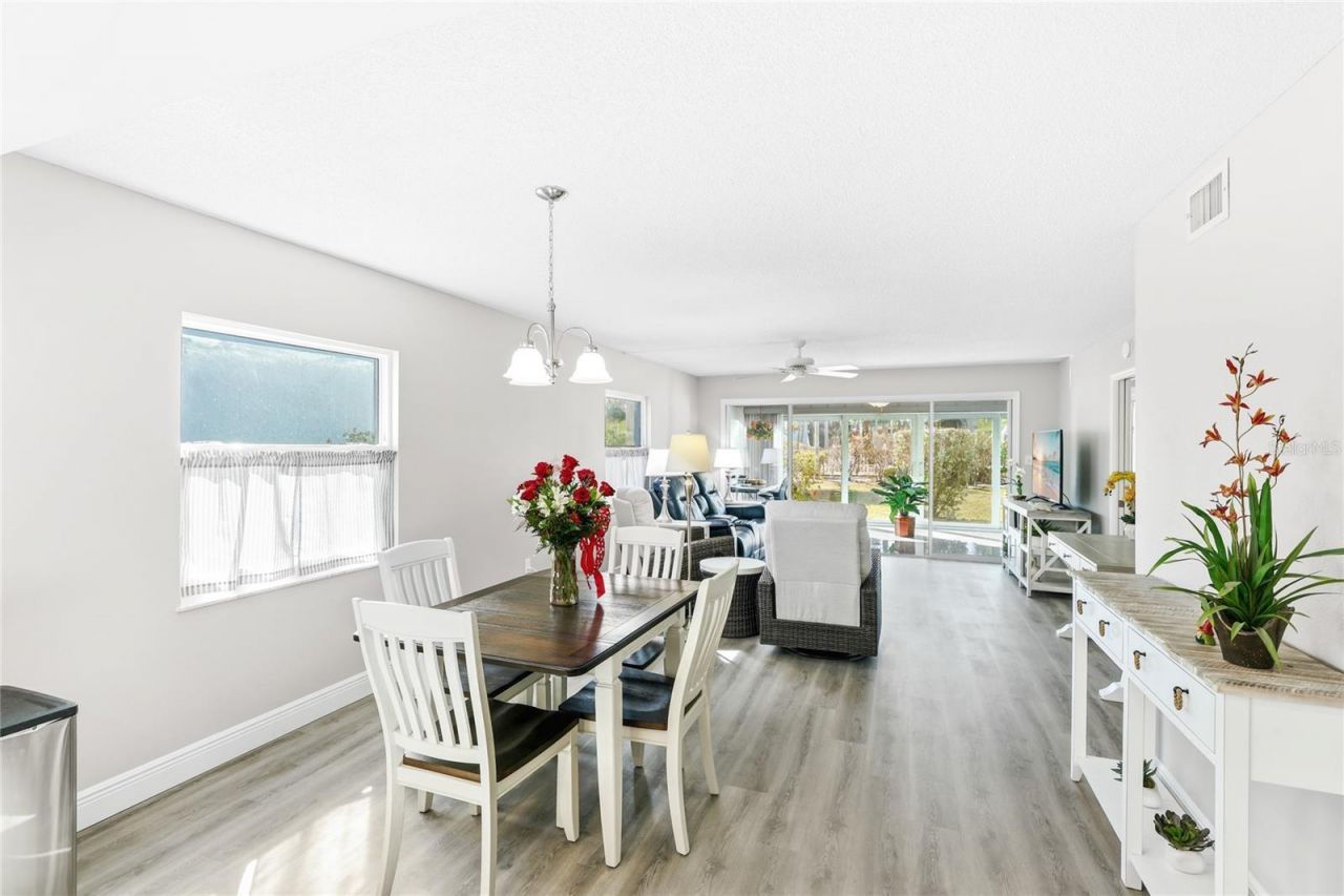 600 Manatee Avenue, Unit 116, Holmes Beach, FL 34217 Photo