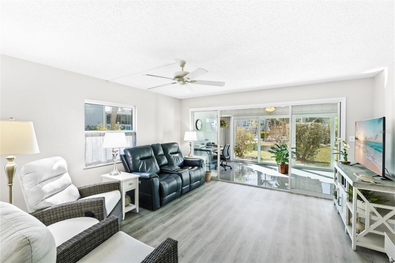 600 Manatee Avenue, Unit 116, Holmes Beach, FL 34217 Photo