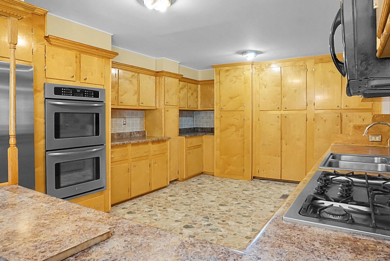 274 Rae Lane Photo 68