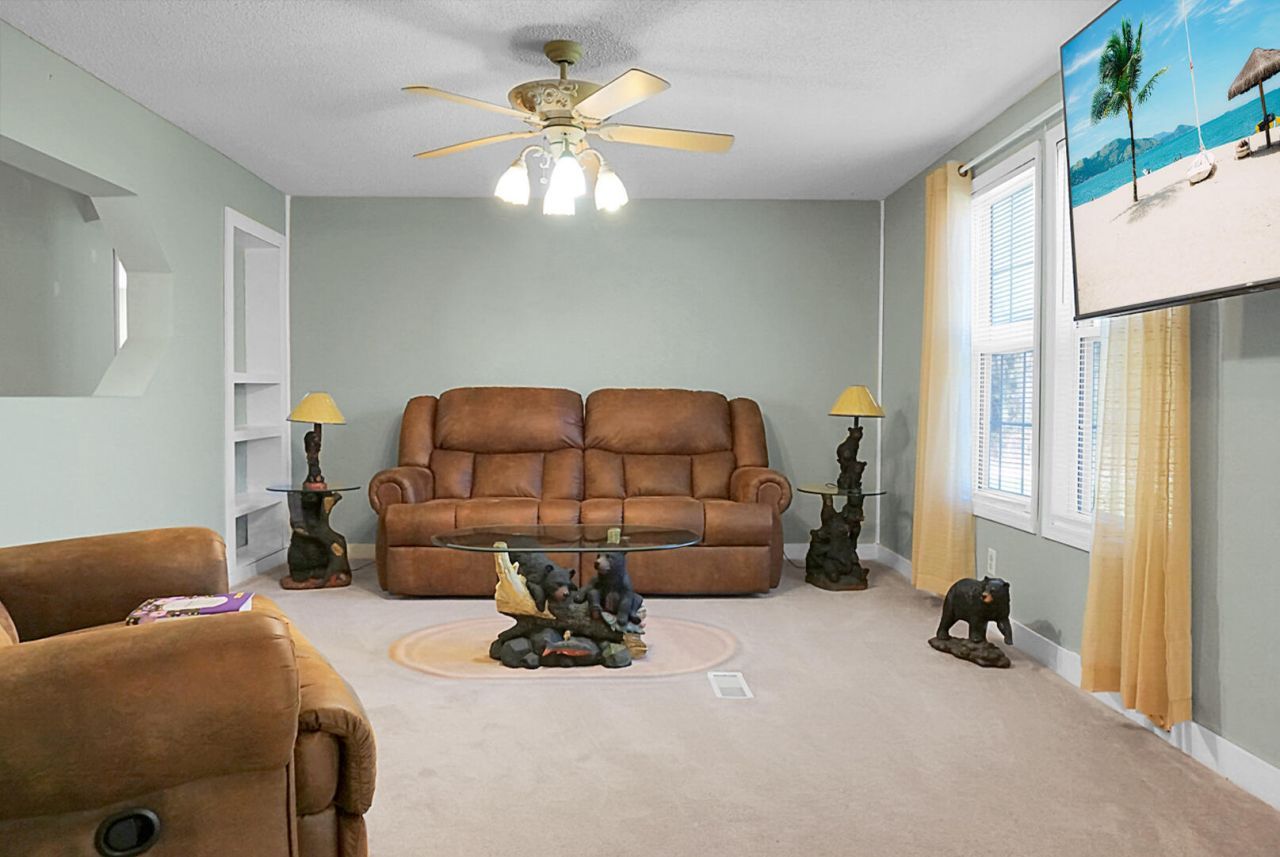 274 Rae Lane Photo 82