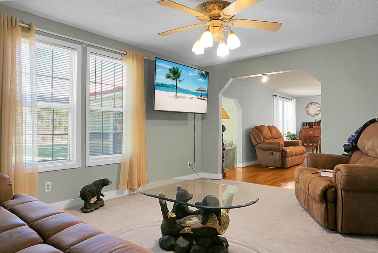 274 Rae Lane Photo 84