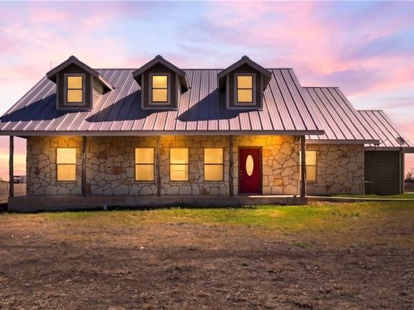 4355 SE River Road, Martindale, TX 78655
