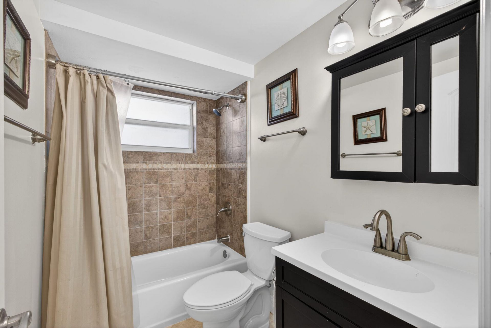 3640 N Ocean Drive, Unit 327, Riviera Beach, FL 33404 Photo