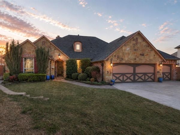 1401 Canyon Bridge Lane, Edmond, OK 73034