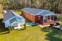 4360 Rose St. photo 4