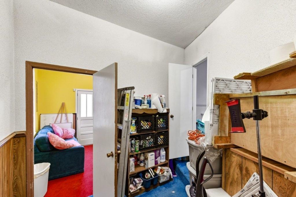 4360 Rose St. Photo 21