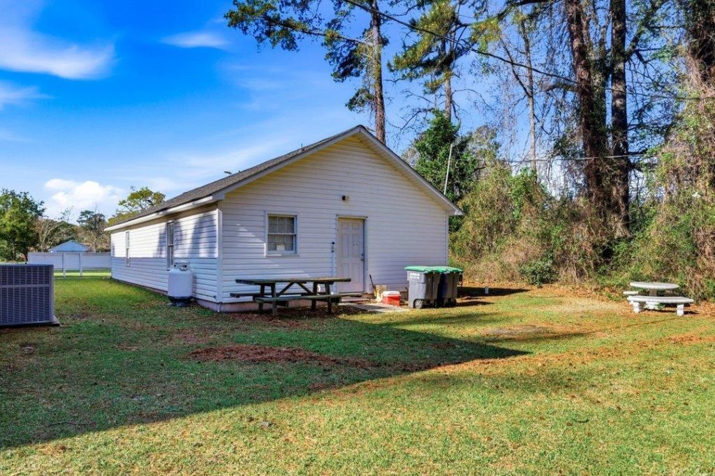 4360 Rose St. Photo 49