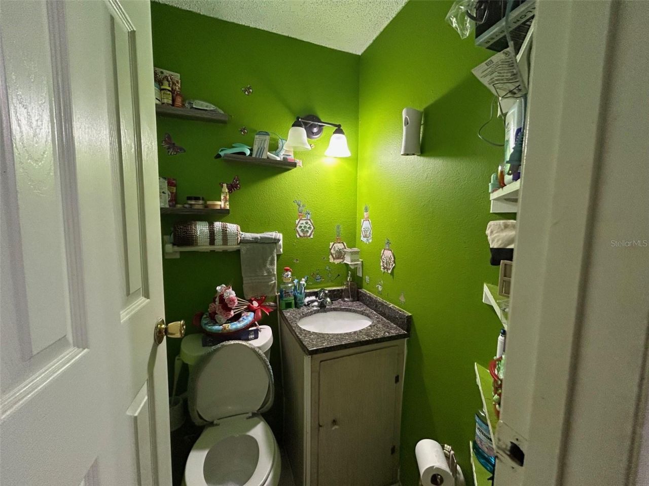 1508 54th Avenue Drive W, Bradenton, FL 34207 Photo