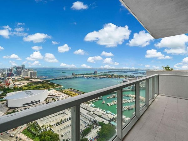 244 Biscayne Blvd , Unit UPH-4904, Miami, FL 33132