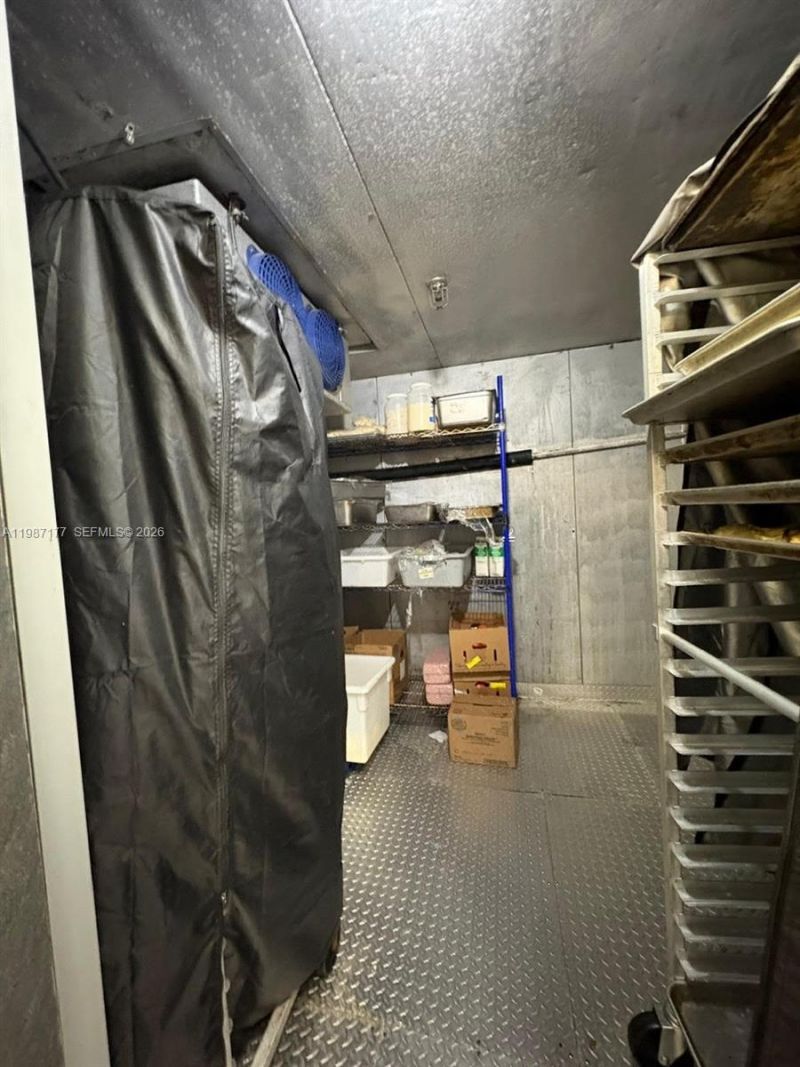 Main Road , Weston, FL 33327 Photo