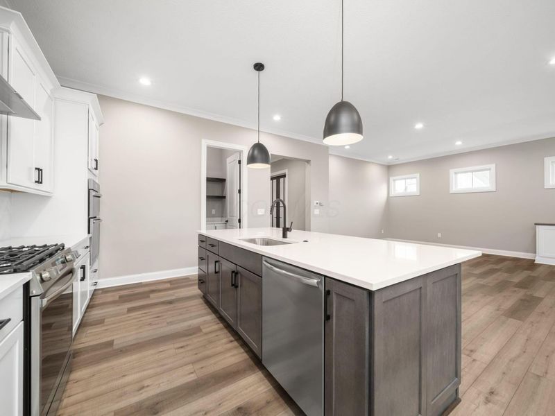 8980 Ladd Lane, Plain City, OH 43064 Photo 10