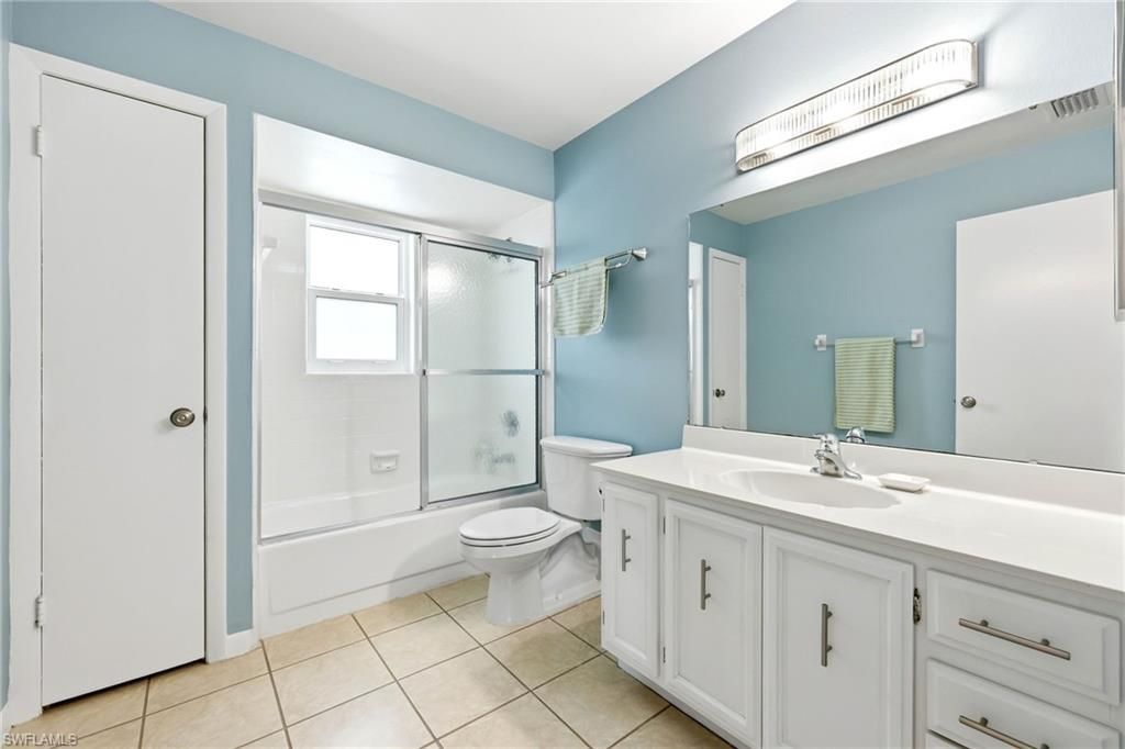 3374 N Key Dr, Unit E5, North Fort Myers, FL 33903 Photo