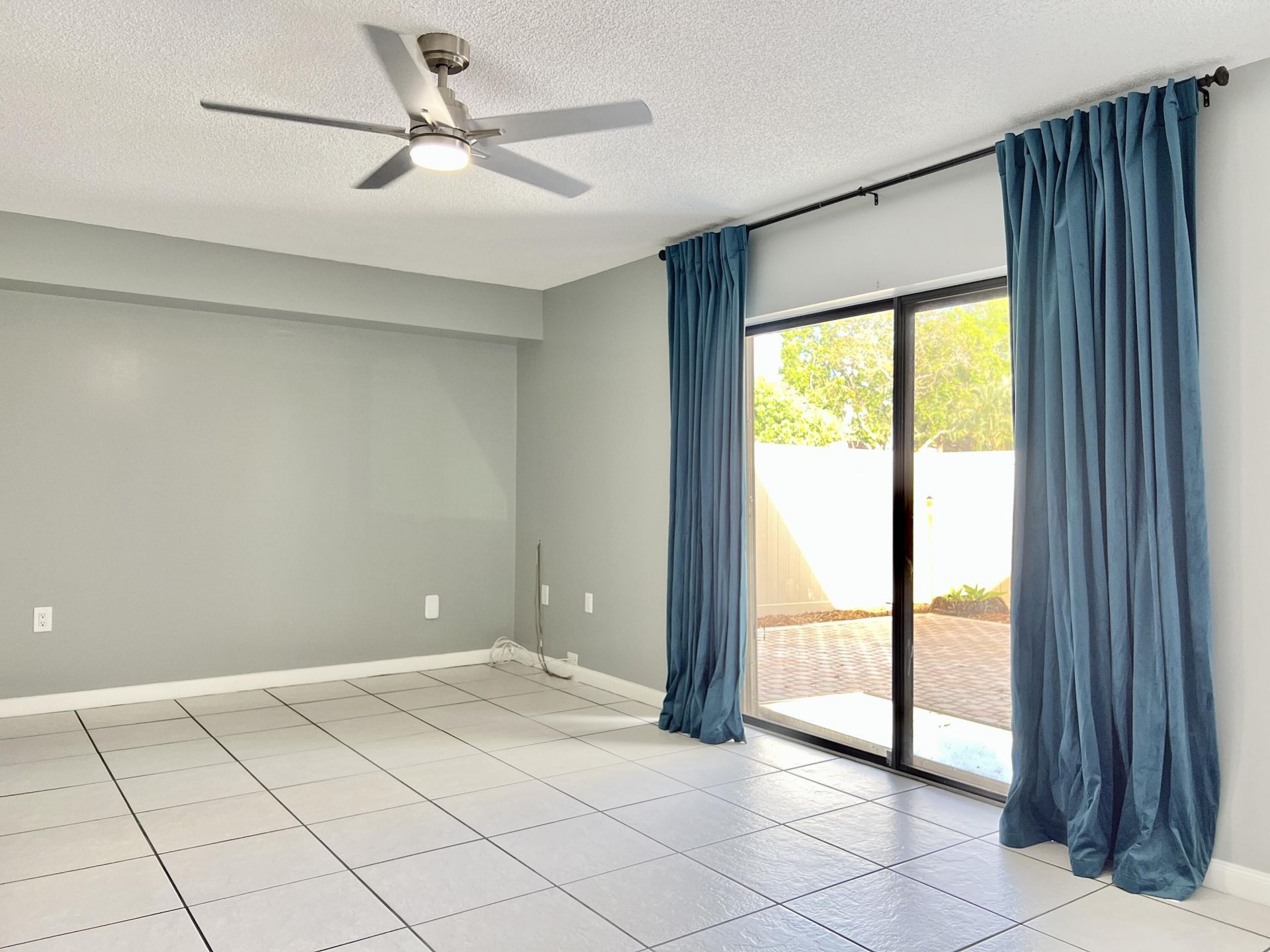 7206 72nd Way, West Palm Beach, FL 33407 Photo