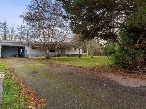 792 Reid Rd , Parksville, BC V9P 2E6