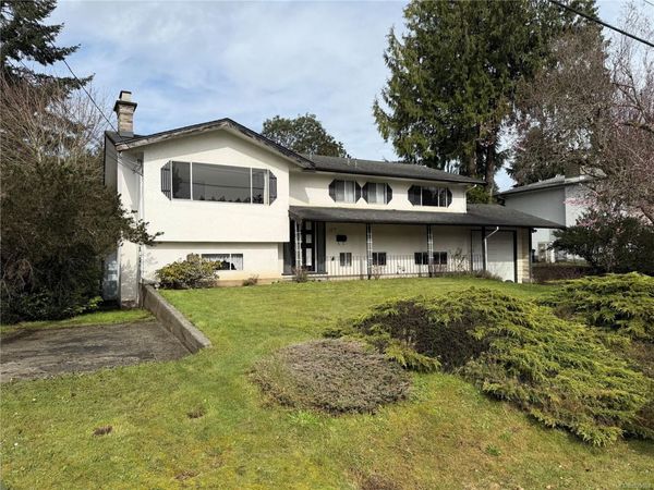 2876 Acacia Dr, Colwood, BC V9B 2C3