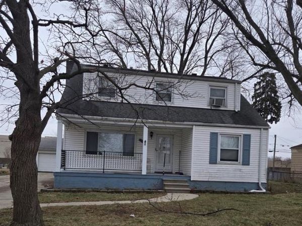 20010 Voiland Street, Roseville, MI 48066