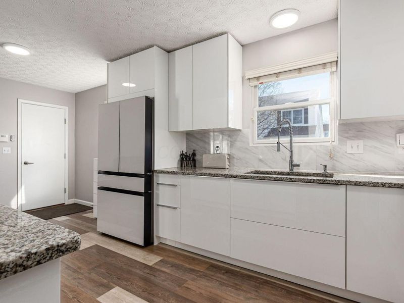 8252 Carano Way, Columbus, OH 43240 Photo 22