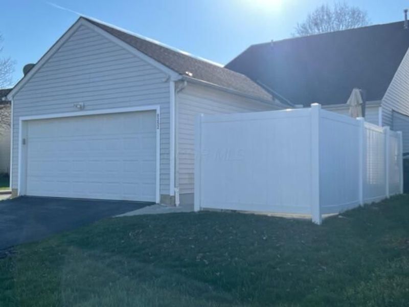 8252 Carano Way , Columbus, OH 43240 Photo 3