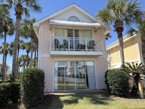 69 Crystal Beach Drive, Unit 8, Destin, FL 32541