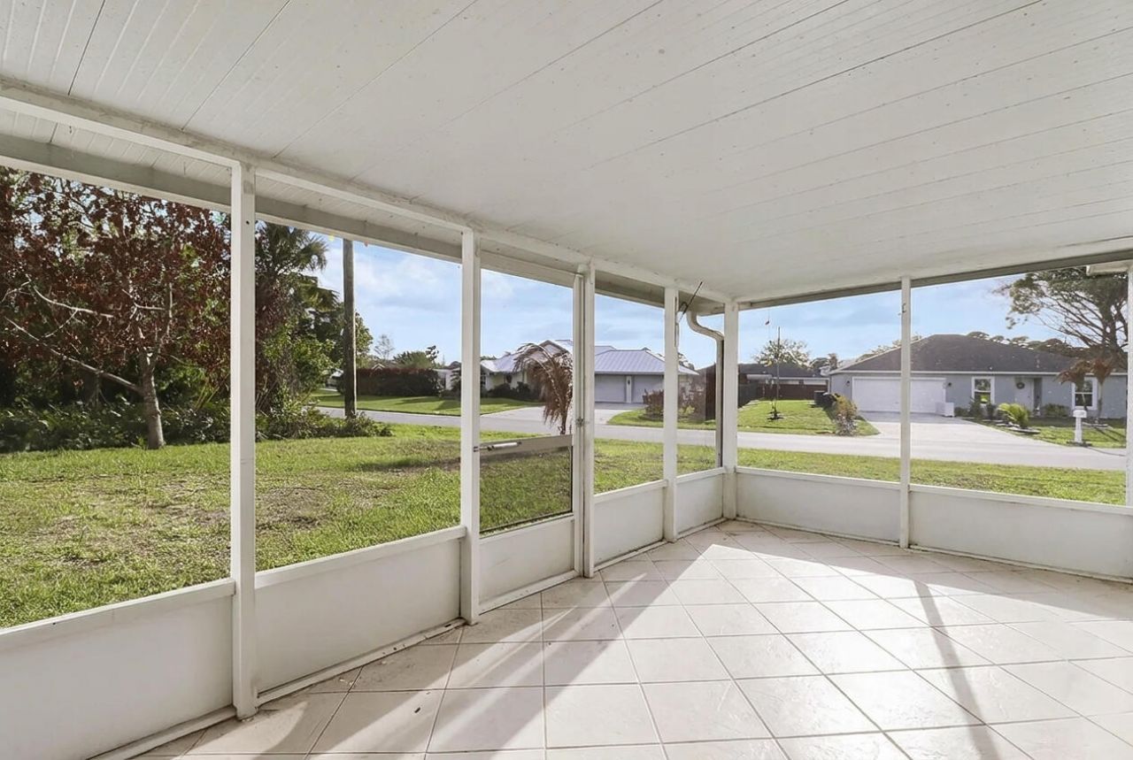 702 SE Lighthouse Avenue Se, Port Saint Lucie, FL 34983 Photo