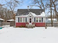 338 College Avenue, Winthrop Harbor, IL 60096 primary photo