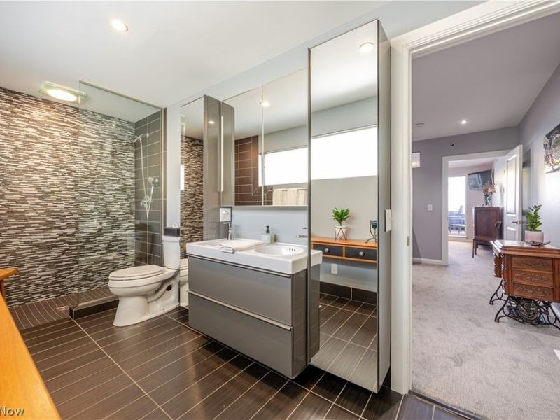 1237 Washington Avenue, Unit 1211, Cleveland, OH 44113 Photo 21