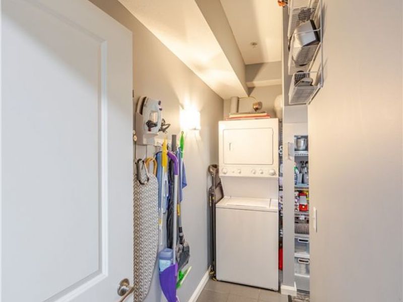 1237 Washington Avenue, Unit 1211, Cleveland, OH 44113 Photo 30