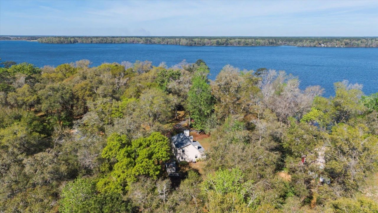 2758 Deborah Drive, Tallahassee, FL 32310 Photo
