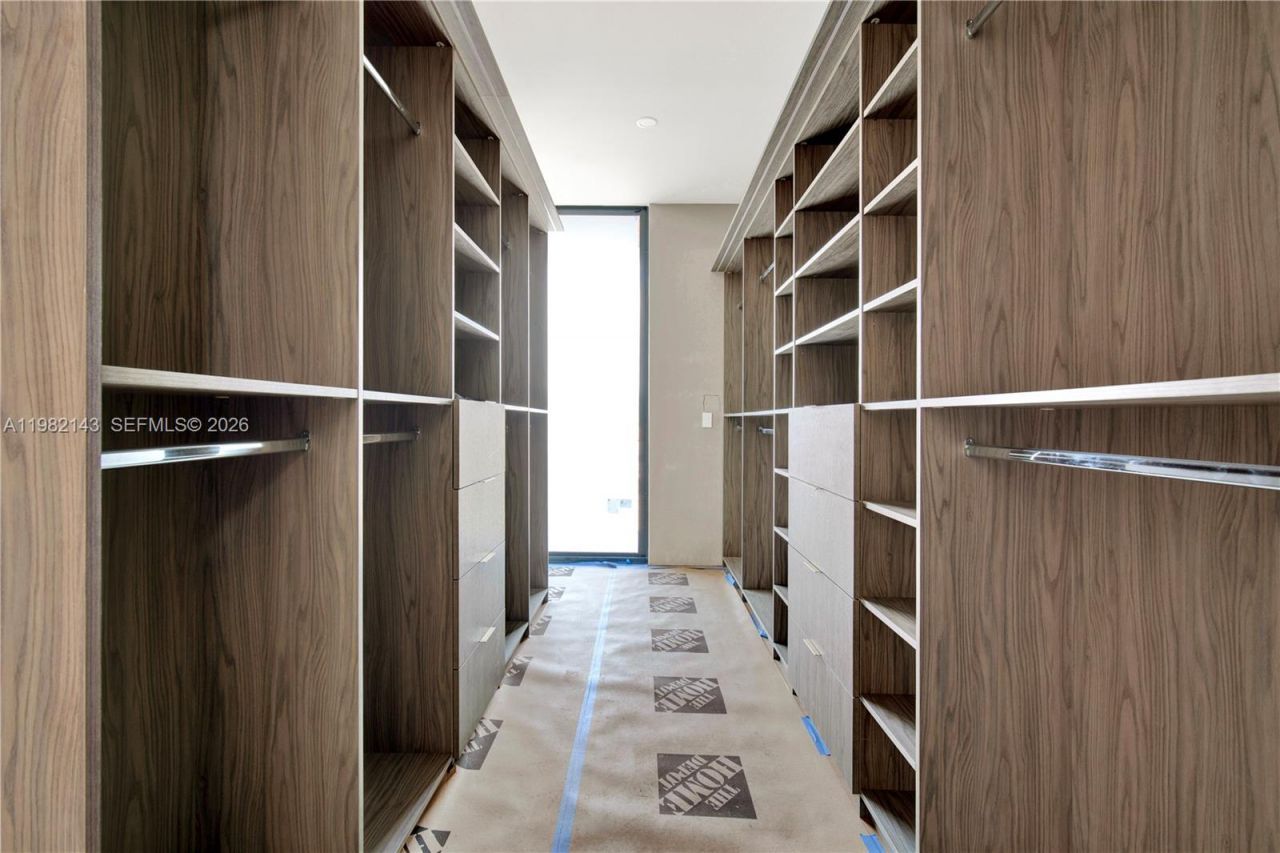 1501 SW 21st St , Miami, FL 33145 Photo